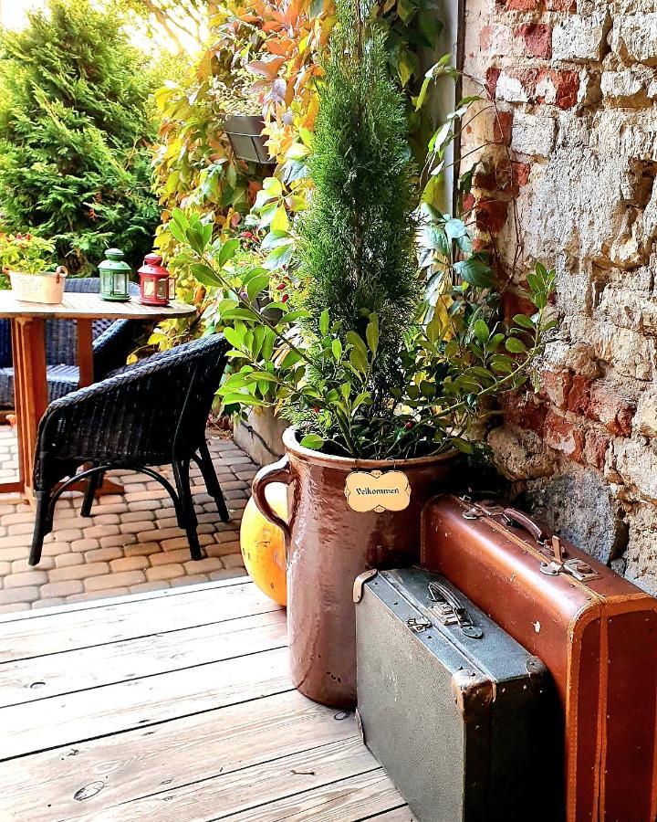 Babie Lato B&B Uniejow Exterior photo